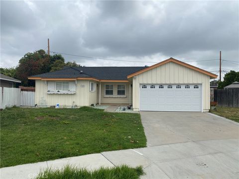 7107 E Aivlis Long Beach CA 90815