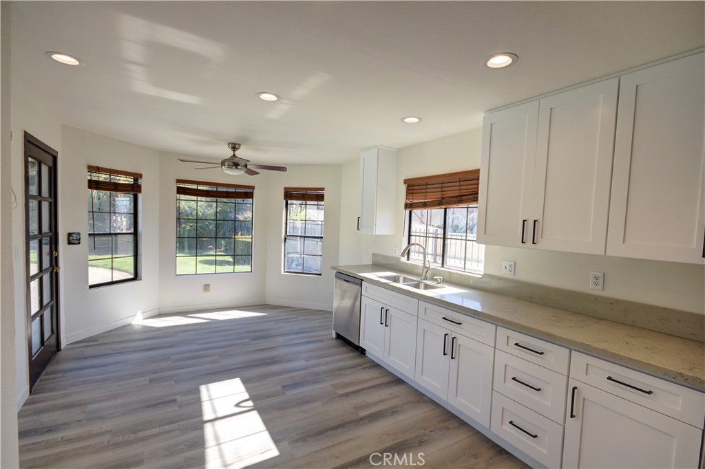 Custom Homes (VALN) (CVALN) - Residential Lease