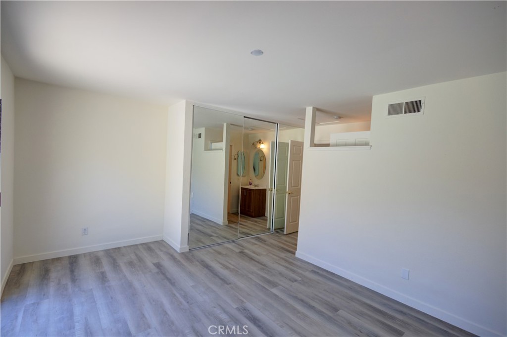 Custom Homes (VALN) (CVALN) - Residential Lease