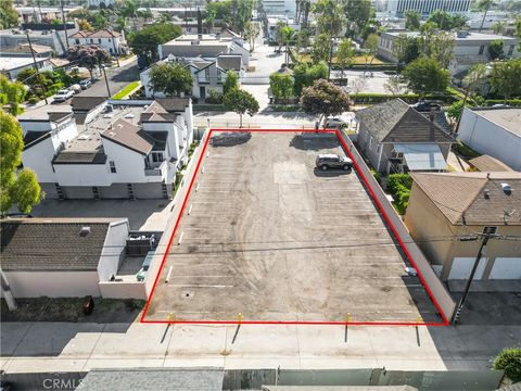 Photo of 846 N Van Ness Avenue, Santa Ana, CA 92701 (MLS # IG25220097)