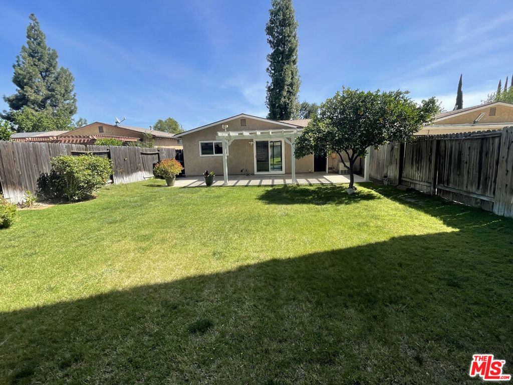 Photo of 1793 Moreno Drive, Simi Valley, CA 93063 (MLS # 26662777)