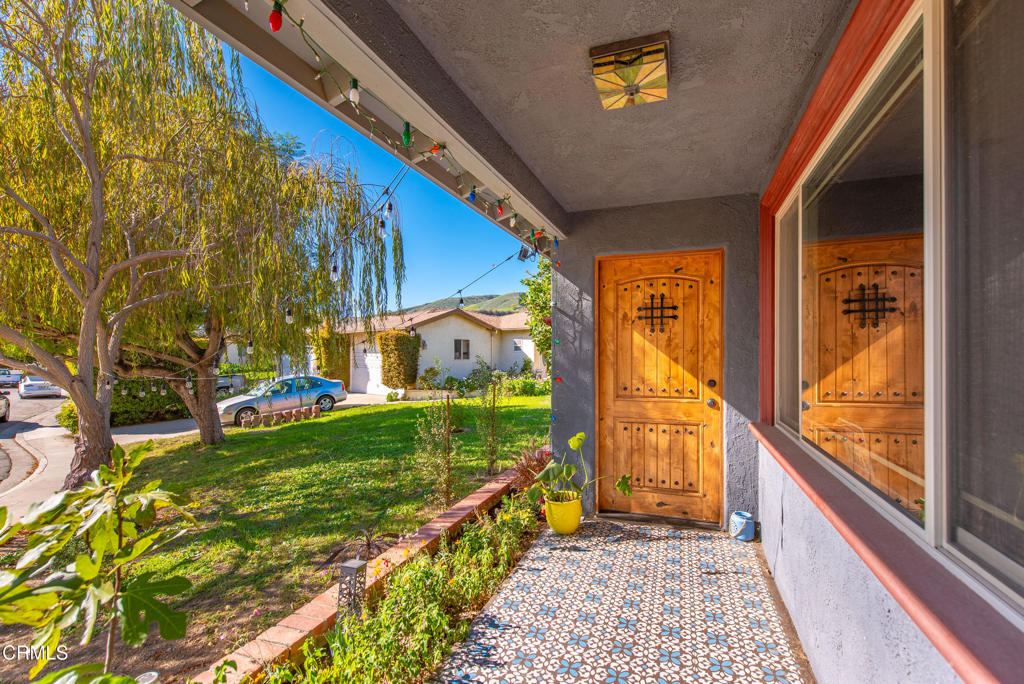 885 Riverside Street