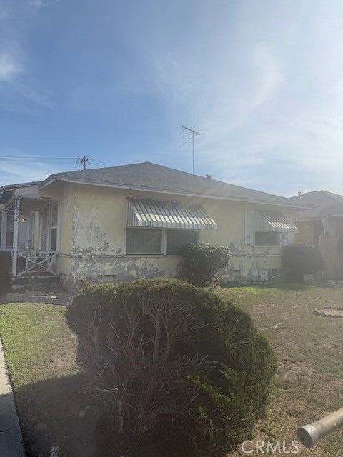 13502 S San Pedro St