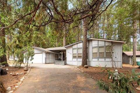Photo of 6174 Kilgord Court, Magalia, CA 95954 (MLS # SN26174305)