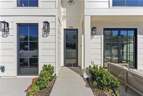 214 Abalone Avenue Newport Beach CA 92662