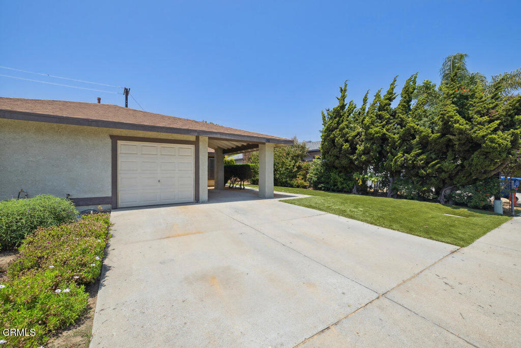 525 W Santa Barbara Street