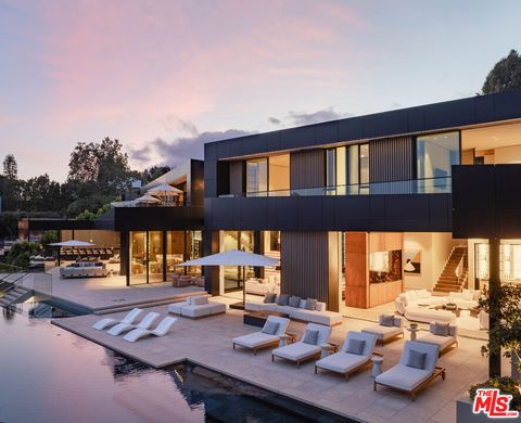 Photo of 10710 Chalon Road, Los Angeles, CA 90077 (MLS # 26828597)