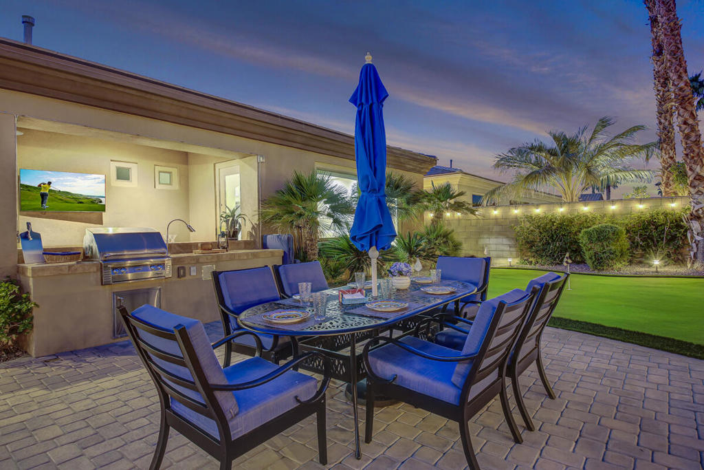 Montage at Santa Rosa - Residential