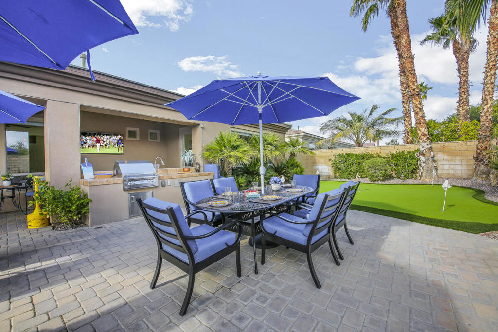 Montage at Santa Rosa - Residential