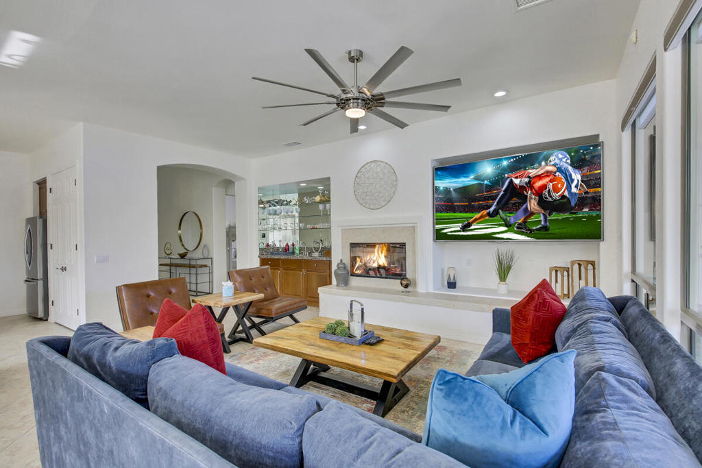 Montage at Santa Rosa - Residential