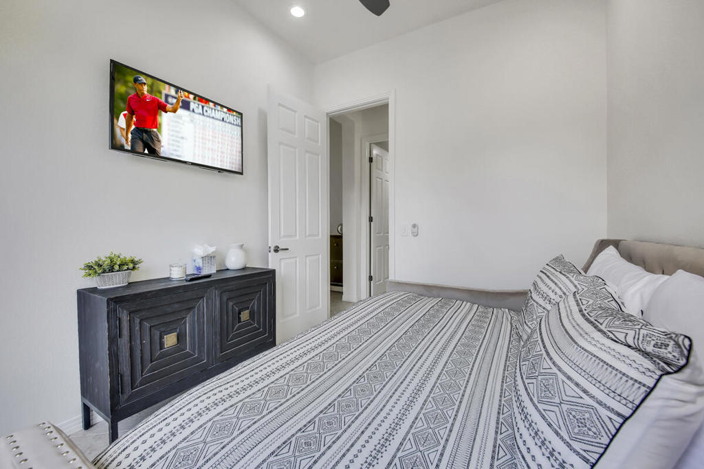 Montage at Santa Rosa - Residential