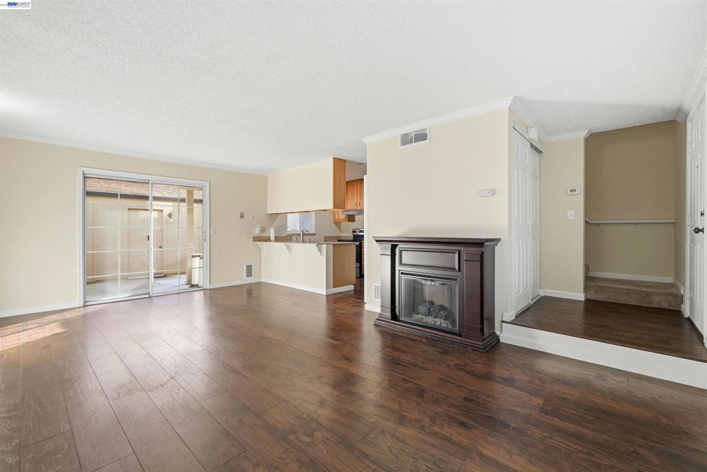 9 El Capitan Ln
