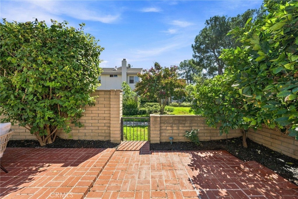 52 Acacia Tree Lane, Irvine CA 92612 - Photo 37