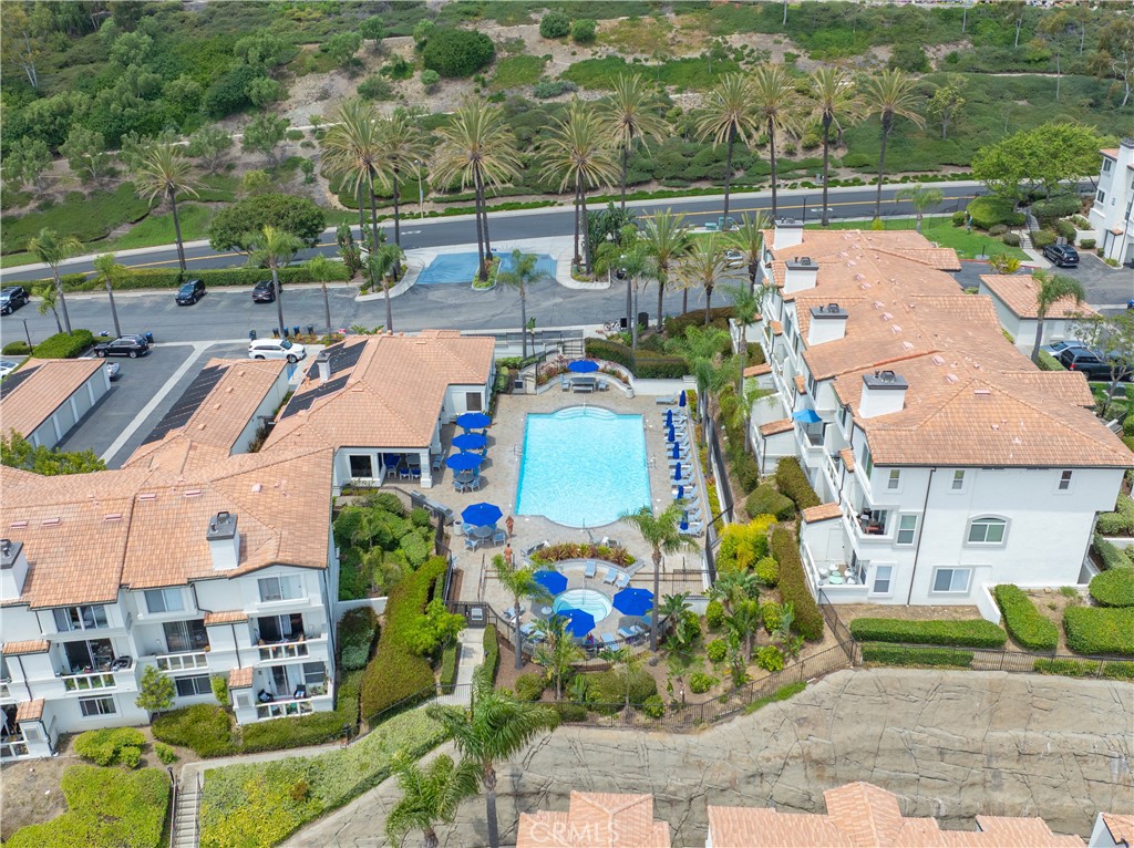 La Vista (LVIS) - Residential Lease