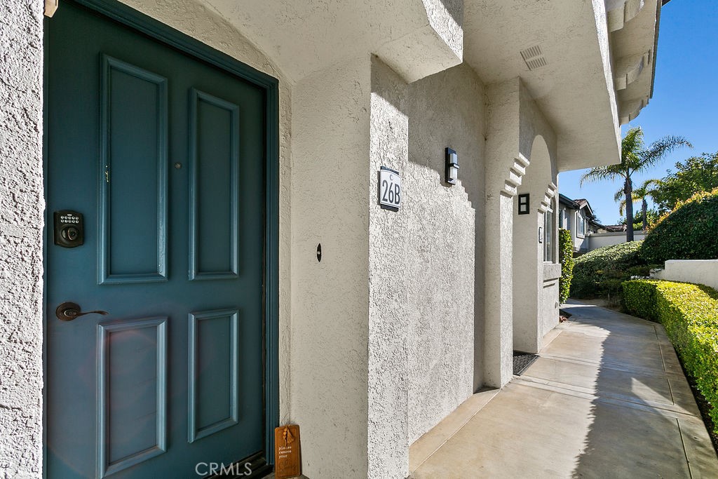 La Vista (LVIS) - Residential Lease