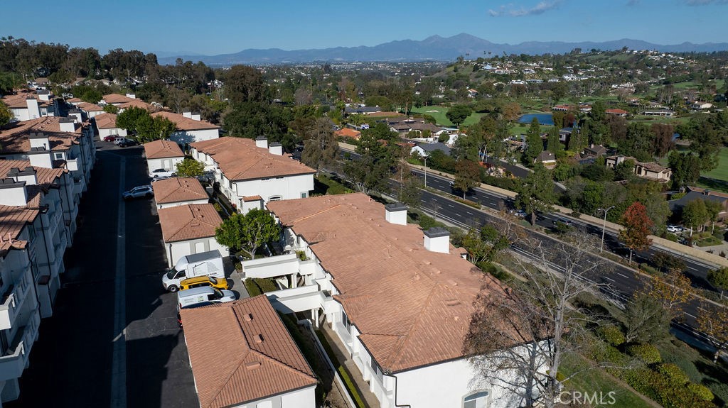 La Vista (LVIS) - Residential Lease