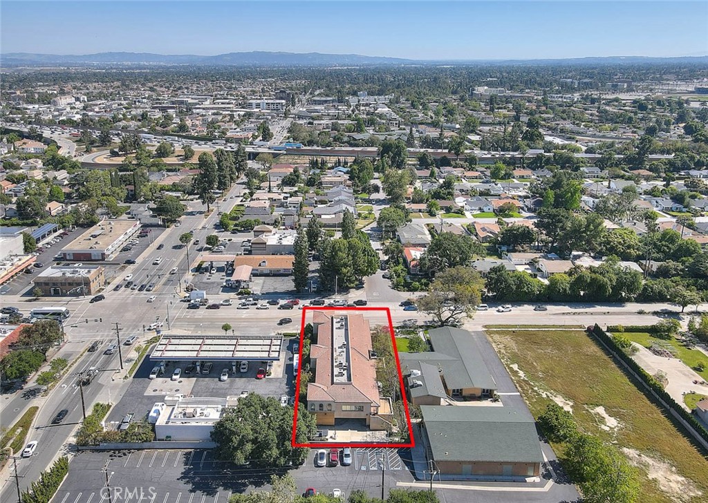 7 W Foothill Boulevard