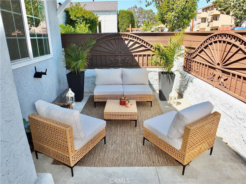 Photo of 1519 Orizaba Ave, Long Beach, CA 90804 (MLS # RS26083241)