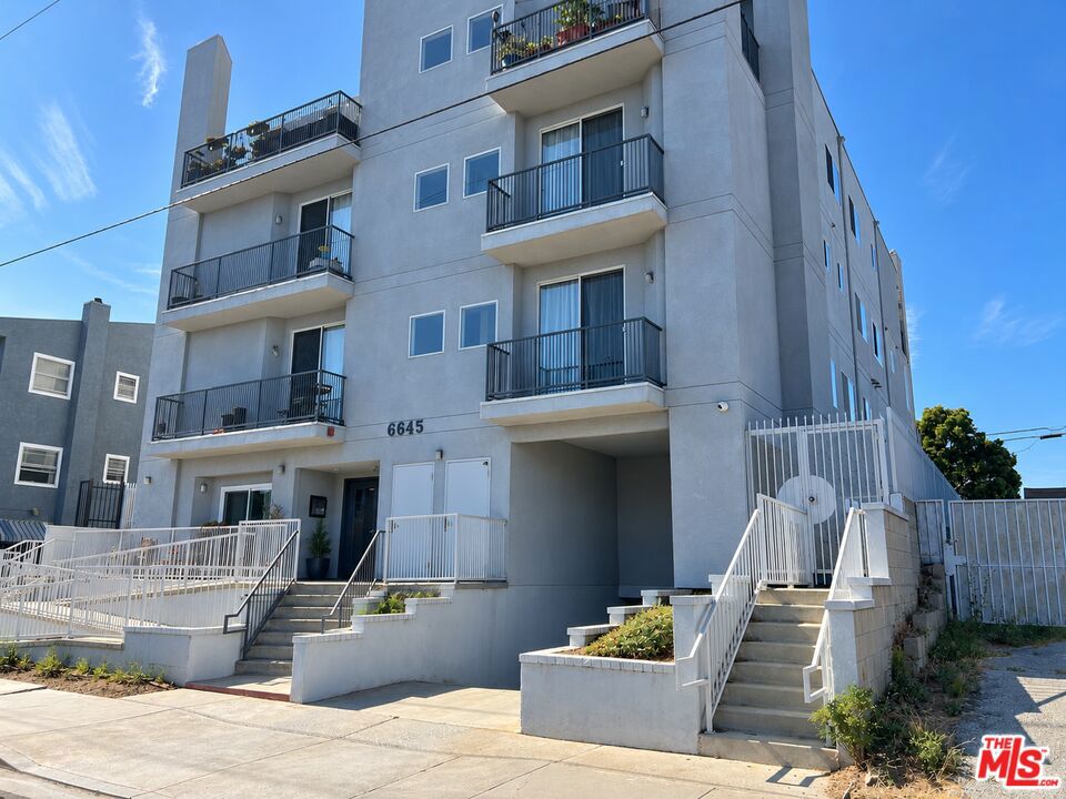 6645 W 86th Place 204