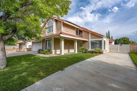 Photo of 3523 W Avenue K4, Lancaster, CA 93536 (MLS # SR26210997)