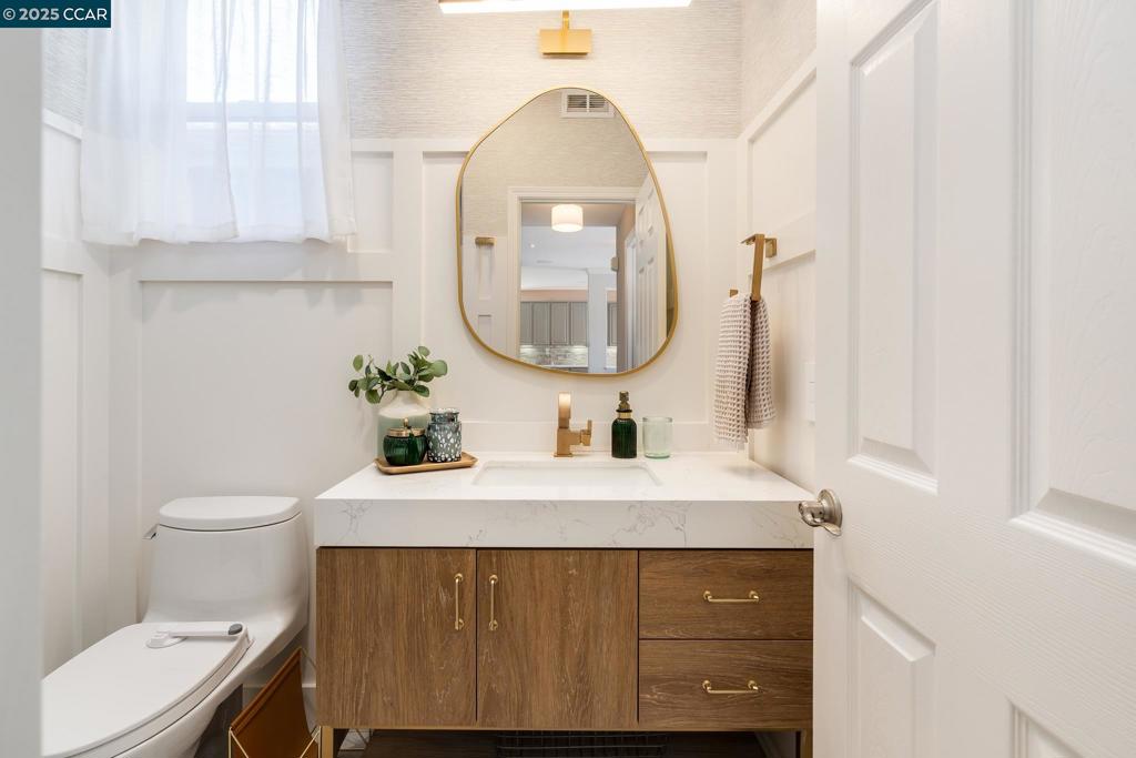 CA MEADOWS - Residential