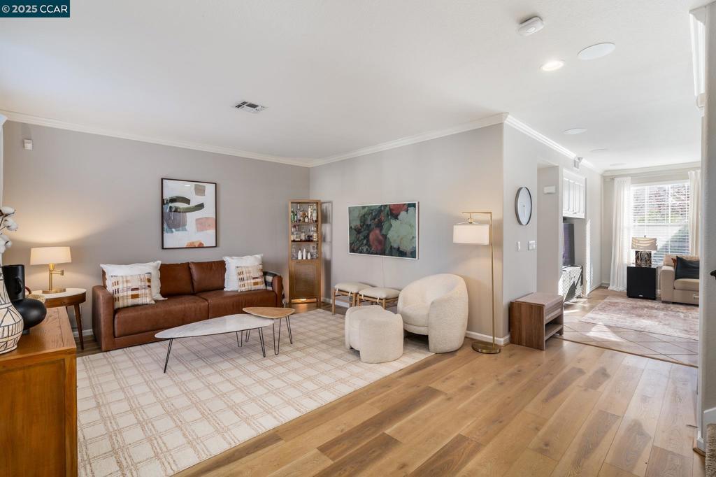 CA MEADOWS - Residential