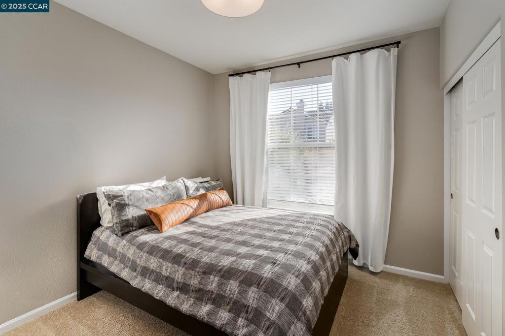 CA MEADOWS - Residential