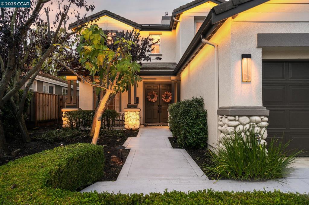 CA MEADOWS - Residential