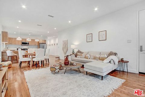 Photo of 434 N Ogden Drive #436 1/2, Los Angeles, CA 90036 (MLS # 26651509)