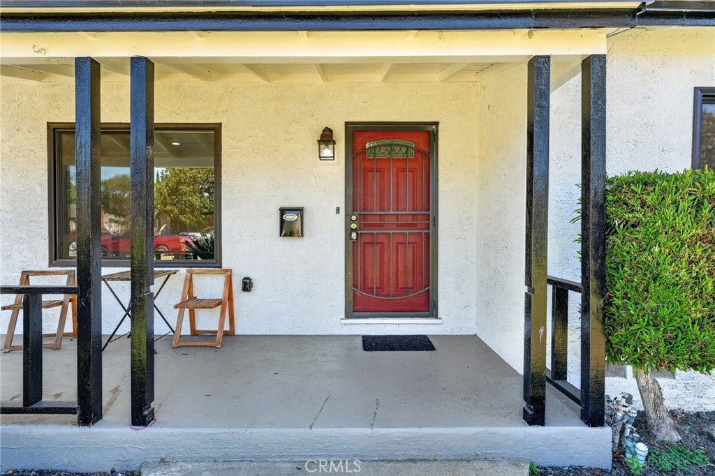 268 W Willow