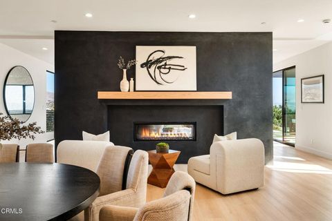 Tiny photo for 708 Skyview Terrace, Ventura, CA 93003 (MLS # V1-31831)