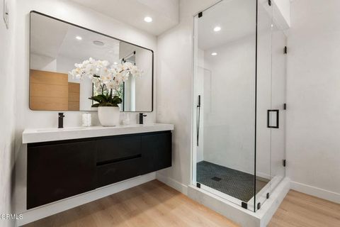 Tiny photo for 708 Skyview Terrace, Ventura, CA 93003 (MLS # V1-31831)