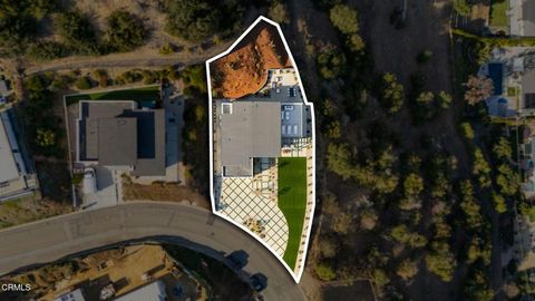 Tiny photo for 708 Skyview Terrace, Ventura, CA 93003 (MLS # V1-31831)