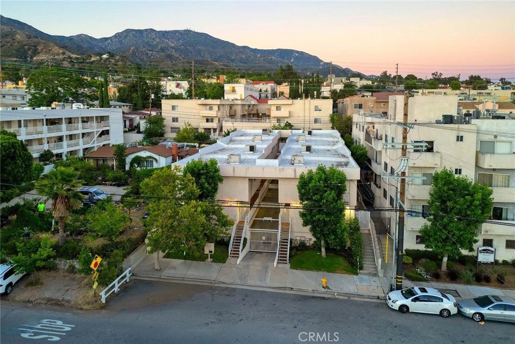 10274 Tujunga Canyon 2