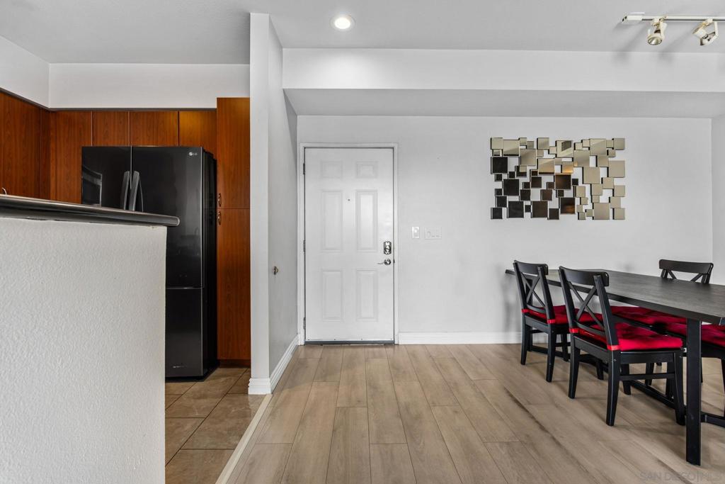 1801 E Katella Ave 4023