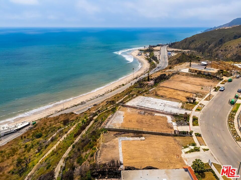 18428 Coastline Drive