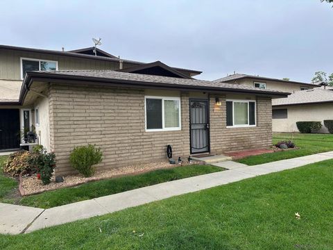 Photo of 9848 Buena Vista Ave #1, Santee, CA 92071 (MLS # 260007846SD)