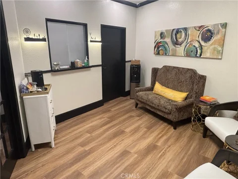 MLS: NP26136236