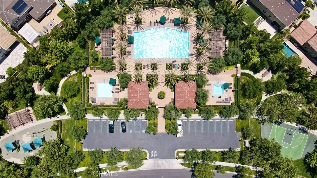 Irvine, California 92618, United States, 3 Bedrooms Bedrooms, ,3 BathroomsBathrooms,Residential,Active,153371