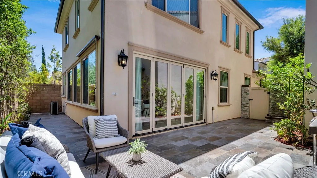 Irvine, California 92618, United States, 3 Bedrooms Bedrooms, ,3 BathroomsBathrooms,Residential,Active,153371