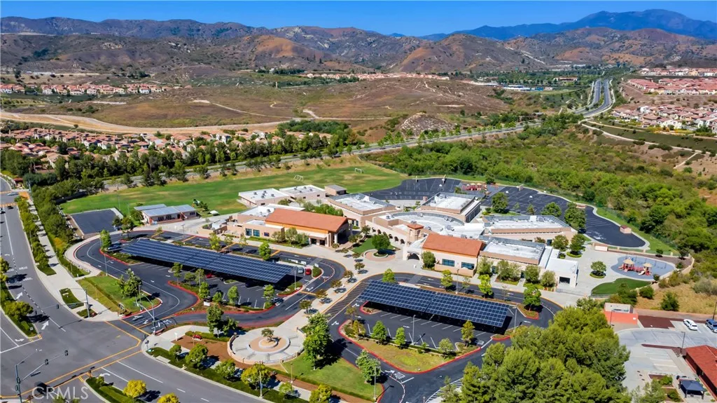 Irvine, California 92618, United States, 3 Bedrooms Bedrooms, ,3 BathroomsBathrooms,Residential,Active,153371