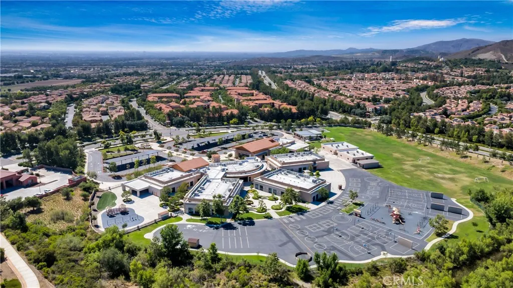 Irvine, California 92618, United States, 3 Bedrooms Bedrooms, ,3 BathroomsBathrooms,Residential,Active,153371