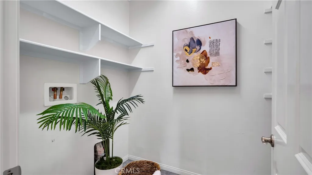 Irvine, California 92618, United States, 3 Bedrooms Bedrooms, ,3 BathroomsBathrooms,Residential,Active,153371