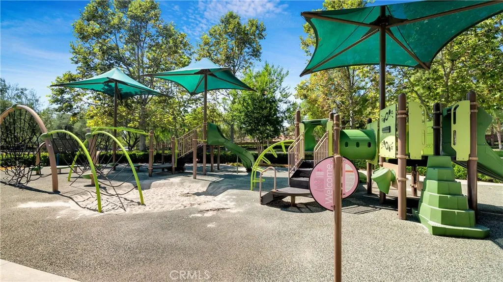 Irvine, California 92618, United States, 3 Bedrooms Bedrooms, ,3 BathroomsBathrooms,Residential,Active,153371