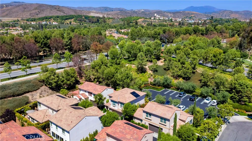 Irvine, California 92618, United States, 3 Bedrooms Bedrooms, ,3 BathroomsBathrooms,Residential,Active,153371