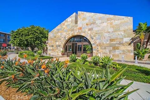 2230 Nolita Irvine CA 92612