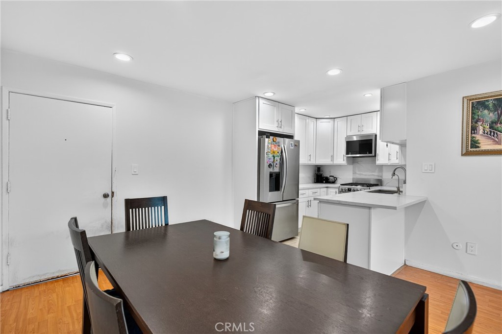 7826 Laurel Canyon Boulevard 17