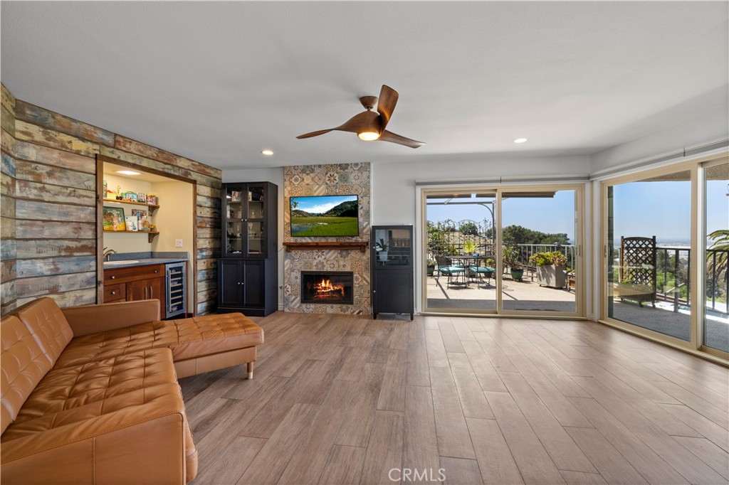 Panorama Summit (PS) - Residential