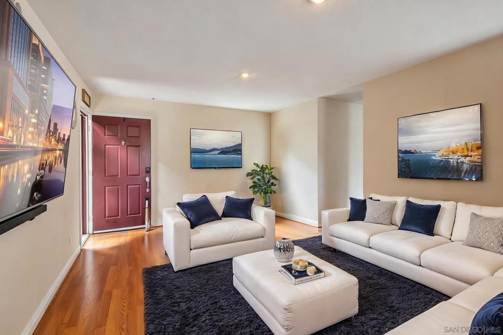 615 Fredricks Ave 142