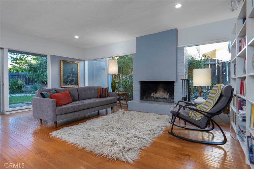 425 Bowling Green Drive